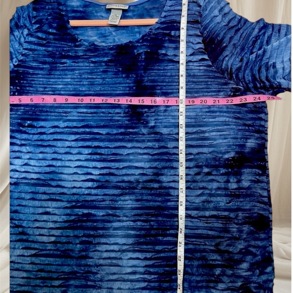 💙 Blue Blouse 💙 - Picture 4 of 4